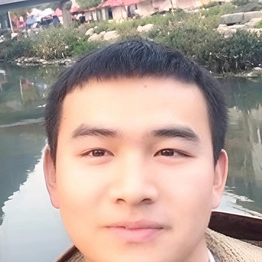Portrait of Zipeng Wu